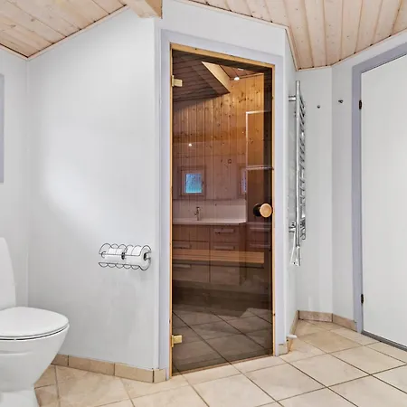 Casa vacanze Lovely In With Sauna *